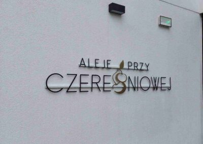 Litery z aluminium - Aleja Czereśniowa Warszawa